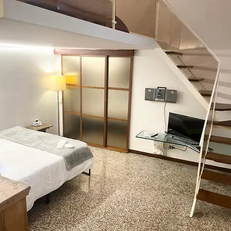 Casa Bruver Biennale - Centro Storico *